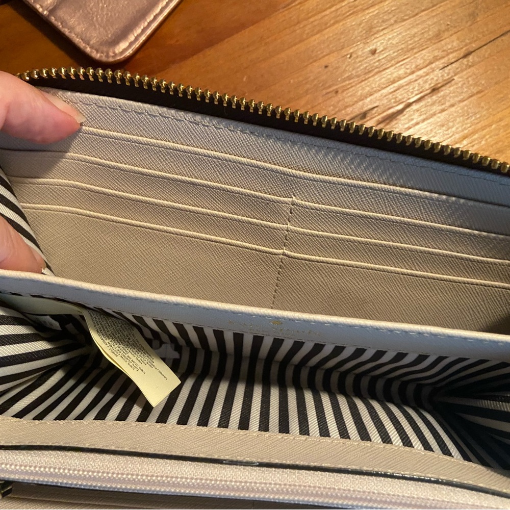 Kate Spade safiano leather long wallet with Striped Lining black and cream - Picture 5 of 13